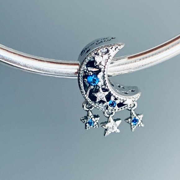 NEW Authentic Pandora Star & Crescent Moon Charm 799643C01 / Pandora bracelet - Picture 3 of 7